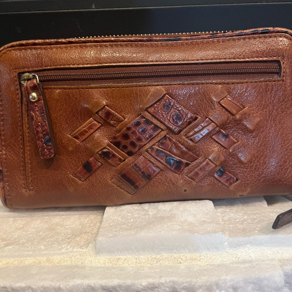 Brahmin Dream Weave Wallet 💳 - Picture 5 of 10